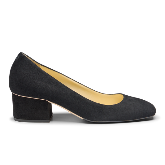 Perfect Stephanie 45 in Black Suede